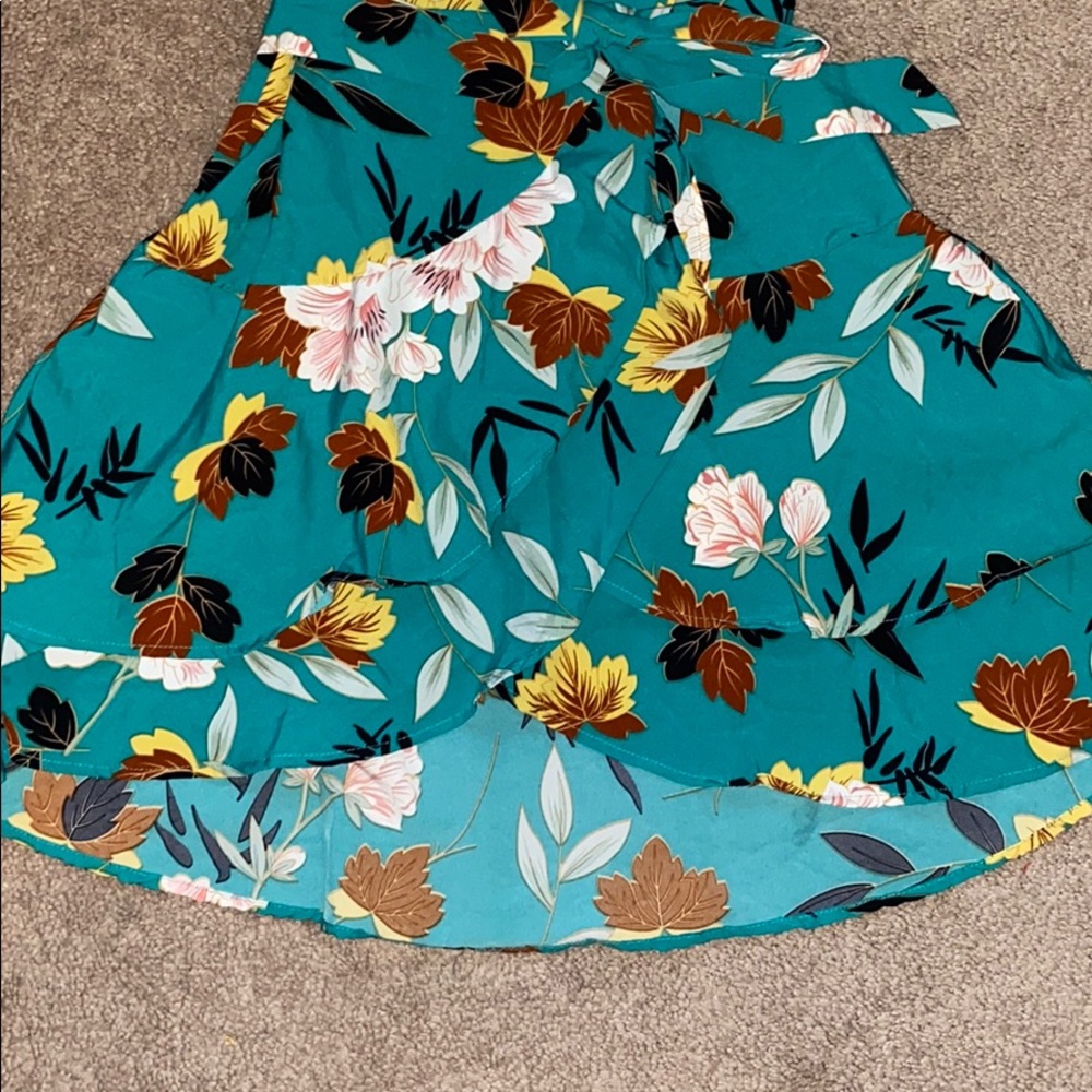 Floral FUN - Picture 3 of 3